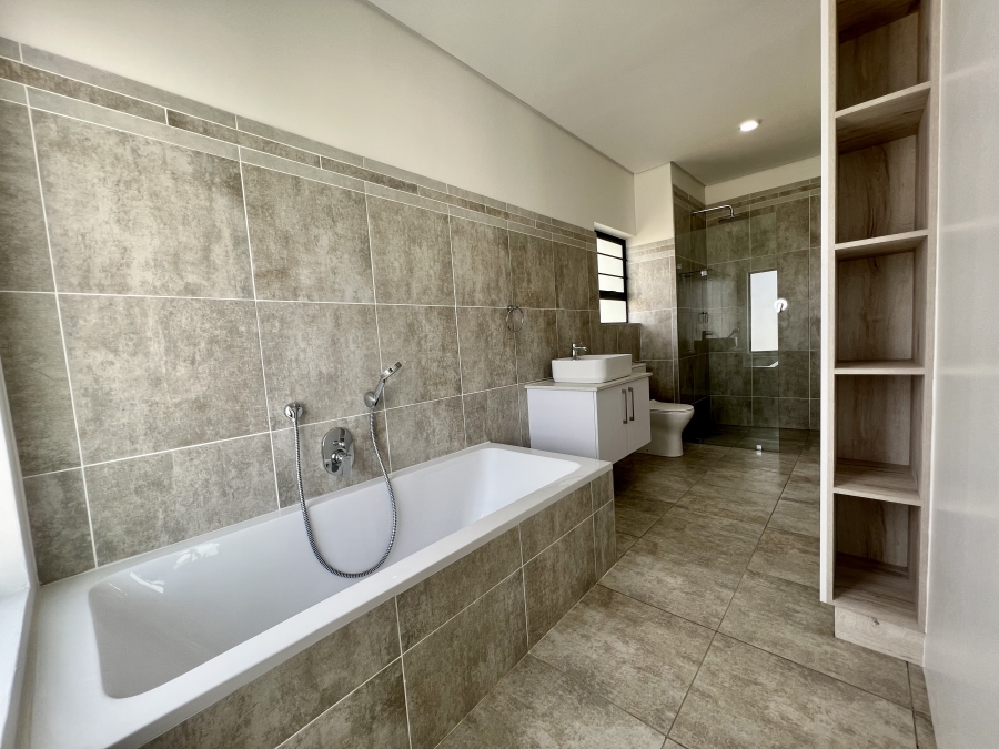 3 Bedroom Property for Sale in Jeffreys Bay Central Eastern Cape